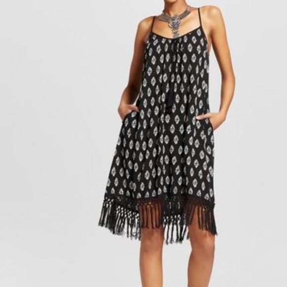 ❌SOLD❌ Xhilaration | Black & White Sundress - Picture 8 of 8